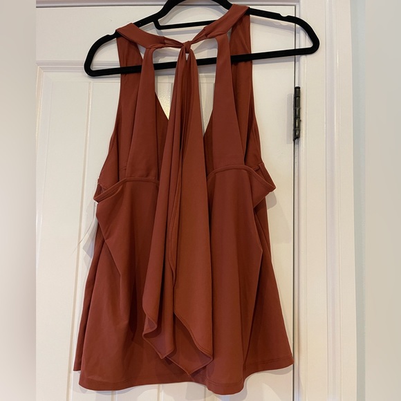 Halter Top - Picture 2 of 3